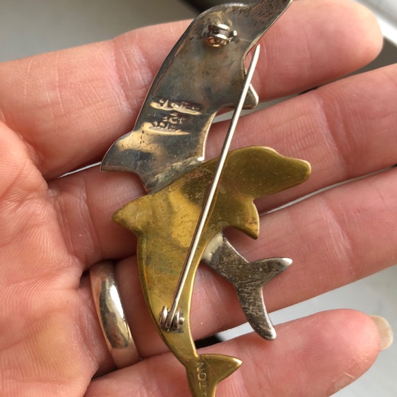 Vintage Dolphin pin - Picture 5 of 5